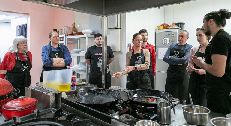 paella-sangria-class-with-tapas-in-alicante-en-13