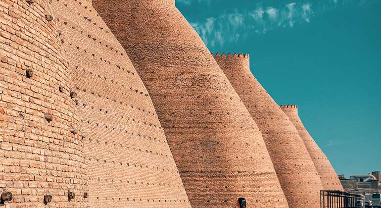 Recorrido a pie por la antigua Bujará a través de Uzbekistán a pie Uzbekistán — #16