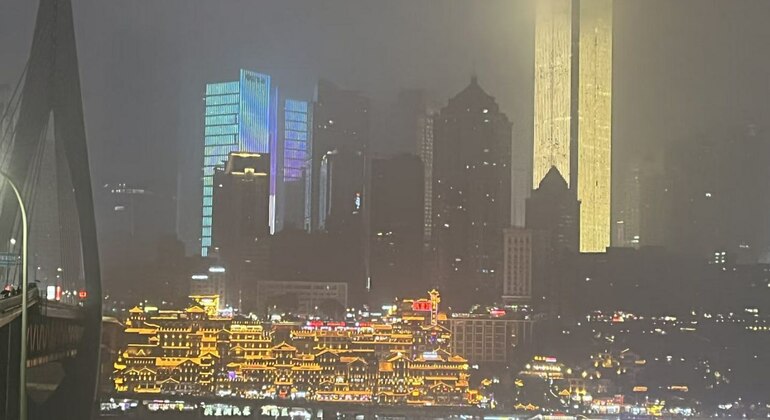 Rundgang durch Cyberpunk Chongqing China &mdash; #3