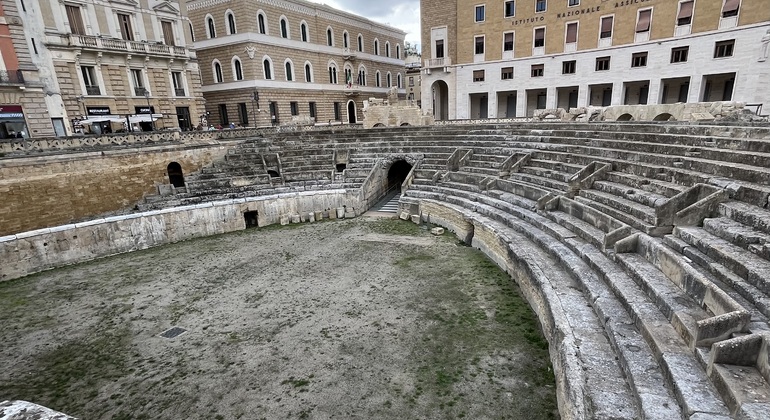 walking-tour-of-lecce-centro-storico-es-5