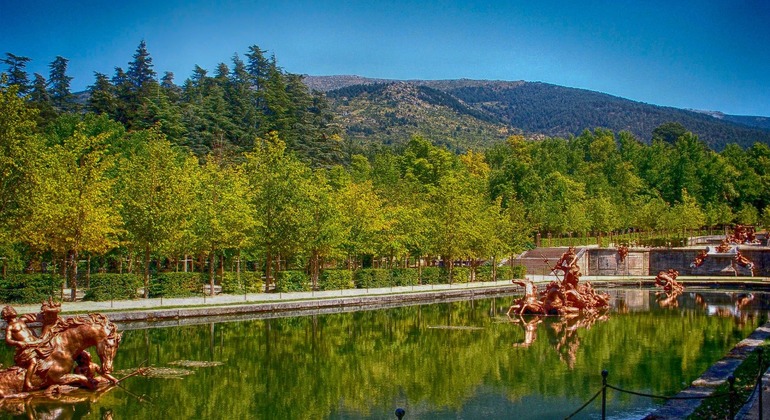 free-tour-through-the-gardens-of-the-granja-palace-es-3