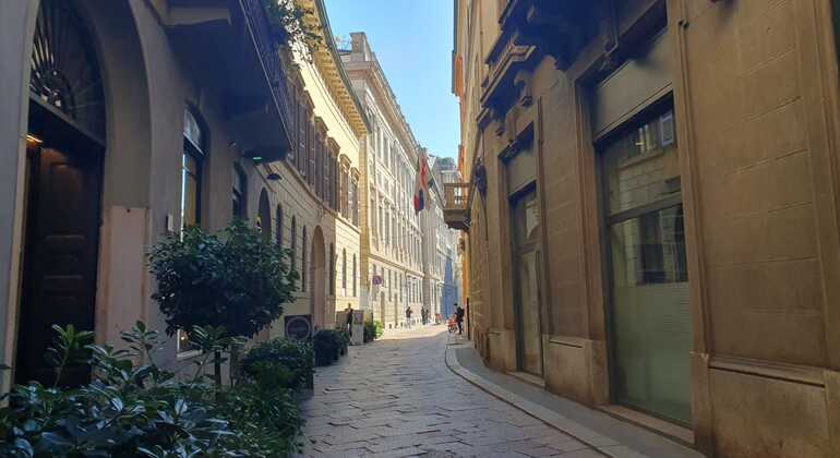 Free Tour between the Nineteenth and Twentieth Centuries Milan Center Italy — #5