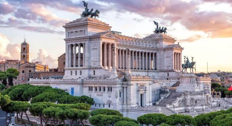 Rome Free Tour: A Walk Down History Lane Provided by Scandic Tours