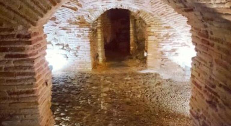 free-tour-toledo-v-subterraneos-descubre-la-historia-oculta-es-2