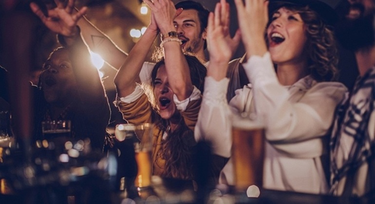 Roma: Tour della vita notturna con drink di benvenuto e ingresso VIP Italia — #5