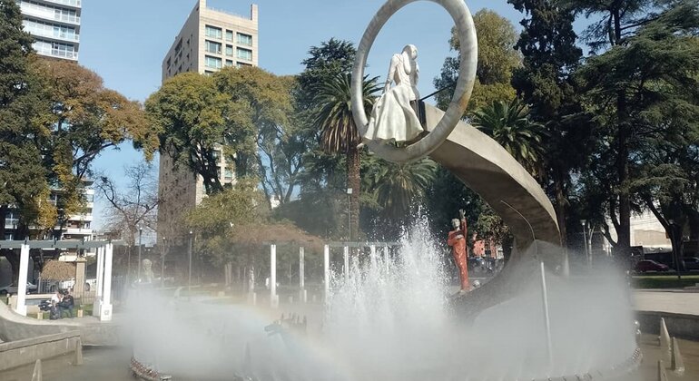 El Damero Cultural: Recorrido por las Plazas de Mendoza