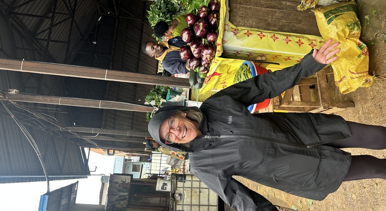 kigali-hidden-gems-local-life-free-walking-tour-es-3