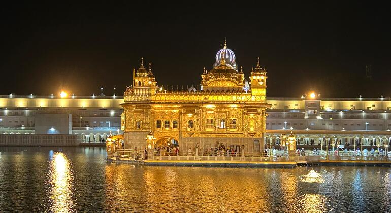 Golden Temple: Night View Walking Tour