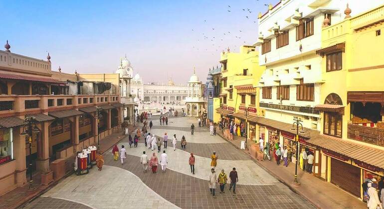 golden-temple-night-view-walking-tour-es-2