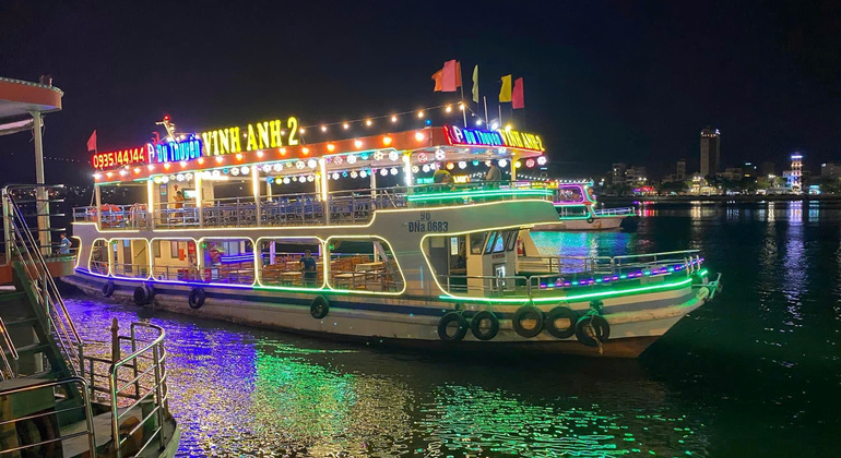 Han River Evening Cruise in Da Nang Vietnam &mdash; #2