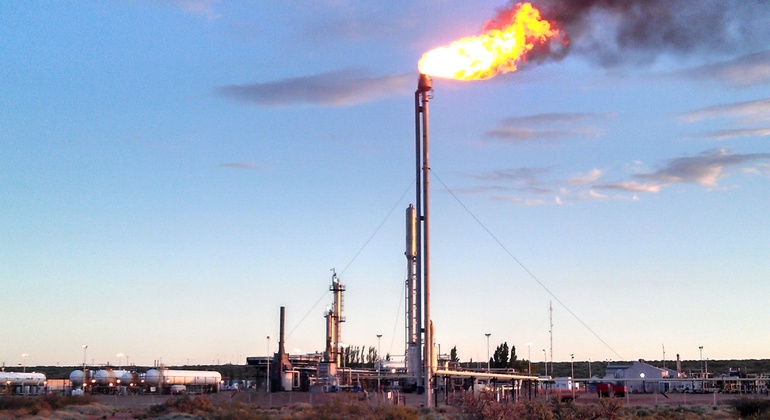 the-oil-region-of-the-patagonian-desert-en-13