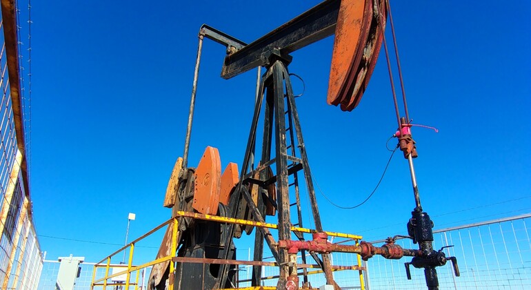 the-oil-region-of-the-patagonian-desert-en-48