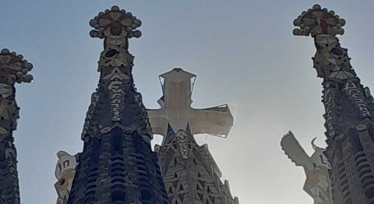 free-tour-of-barcelona-dedicated-to-gaudi-en-2