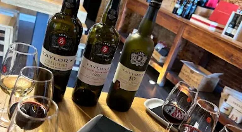 Tasting of two Port Wines and Pastel de Nata Portugal &mdash; #12