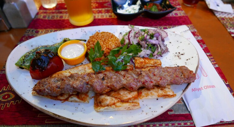 Gastro Free Tour e Historia en Estambul