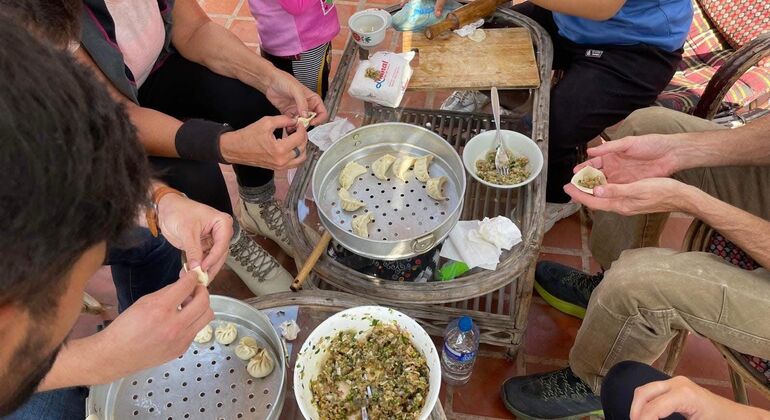 nepali-dalbhat-momo-cooking-experience-es-1