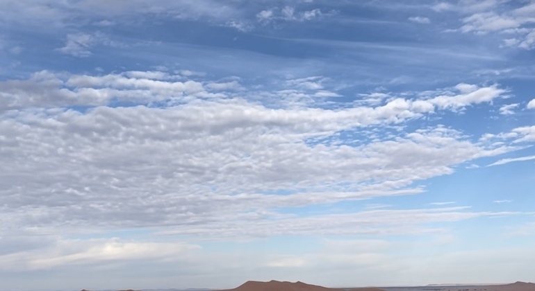 Desde Merzouga: Excursión por el desierto para visitar a los nómadas y Khamlia