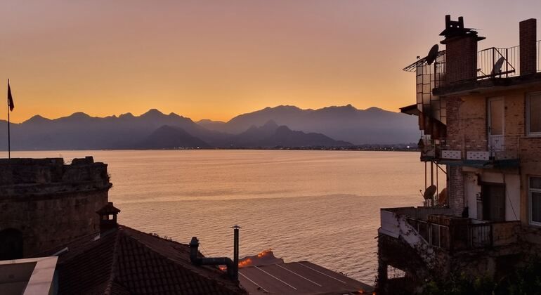 Tour gratuito di Antalya Kaleici: Racconti e percorsi con i dolci locali Turchia &mdash; #3