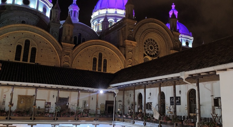 La tournée des bars, la vie nocturne à Cuenca , Ecuador
