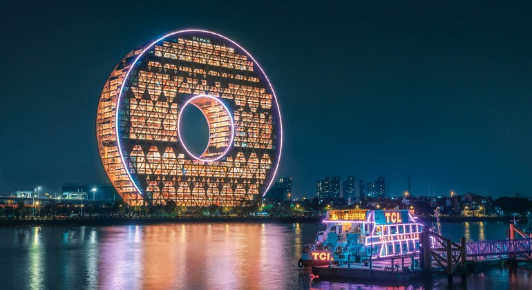 Visite à pied de la ville et de la culture de Lingnan, China