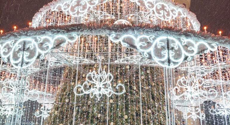 Vilnius: Old Town Christmas Traditions Walking Tour Provided by Mapci