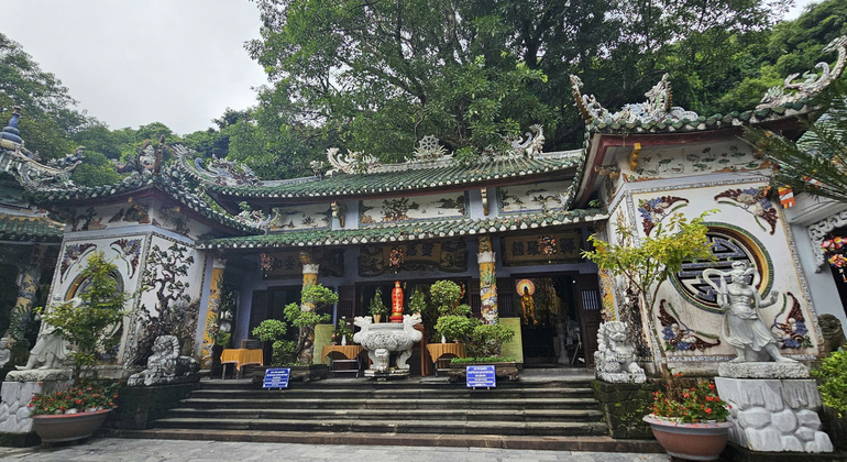 Marble Mountain: Monkey Mountain Group Tour Vietnam &mdash; #3