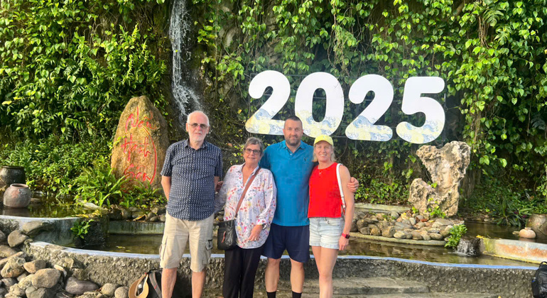 Marble Mountain: Monkey Mountain Group Tour Vietnam &mdash; #7