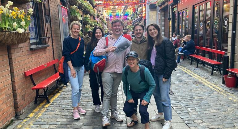 Christmas in Belfast: Twilight Tales and Tavern Stops Northern Ireland &mdash; #6