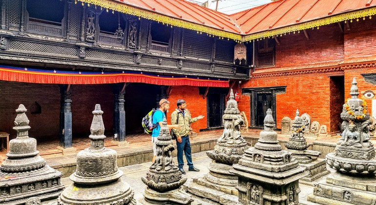 Temple des singes : Visite à pied de SwayambhuNath Népal — #6