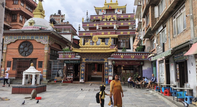 Viaje Real a la Plaza Durbar de Katmandú Operado por Santosh Prashad Rimal