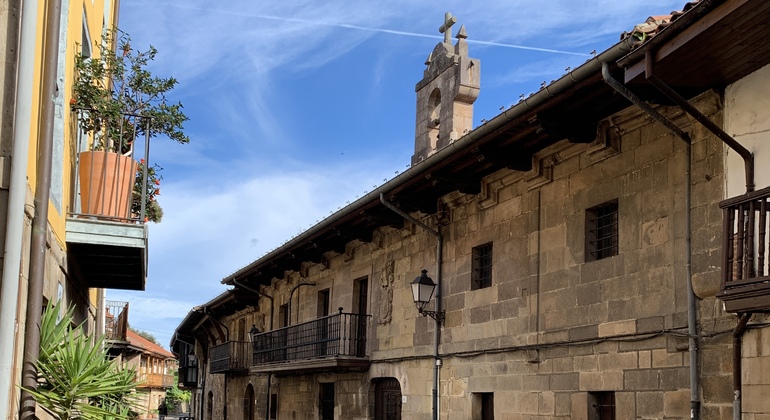 Cartes Free Tour: The Little Santillana