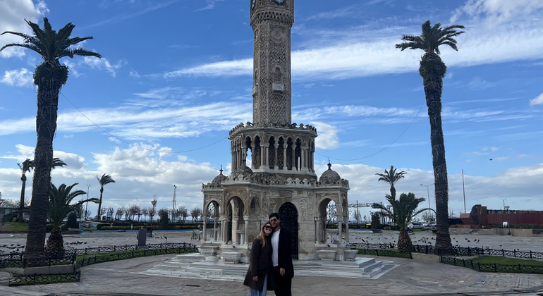 Segredos locais de Esmirna: Passeio a pé com um casal local