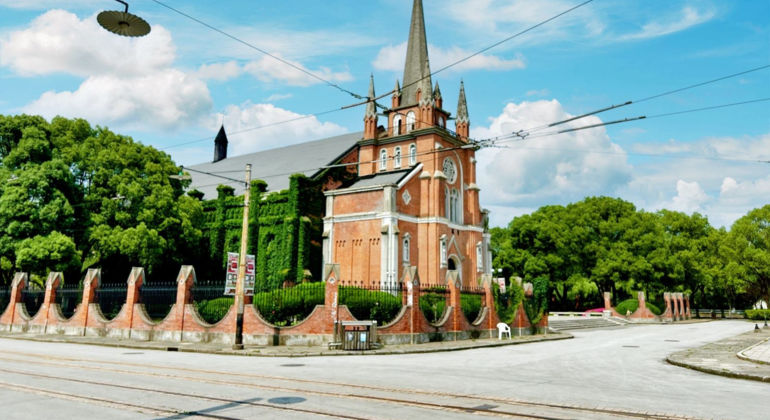 Shanghai Film Park & Zhujiajiao Ancient Town One-Day Tour Provided by Guangzhou Zhiwoyou Travel Agency