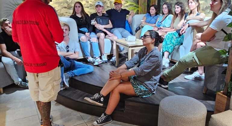 Graffiti Tour en la Comuna 13 & Teleférico Colombia &mdash; #2