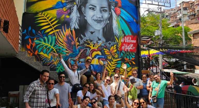 Graffiti Tour en la Comuna 13 & Teleférico Colombia &mdash; #9