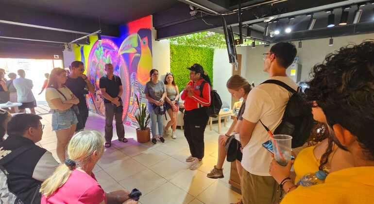 Graffiti Tour en la Comuna 13 & Teleférico Colombia &mdash; #16