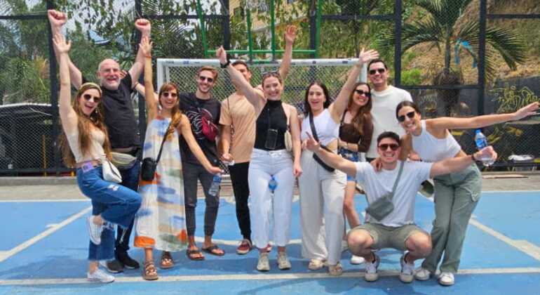 Graffiti Tour en la Comuna 13 & Teleférico Colombia &mdash; #17