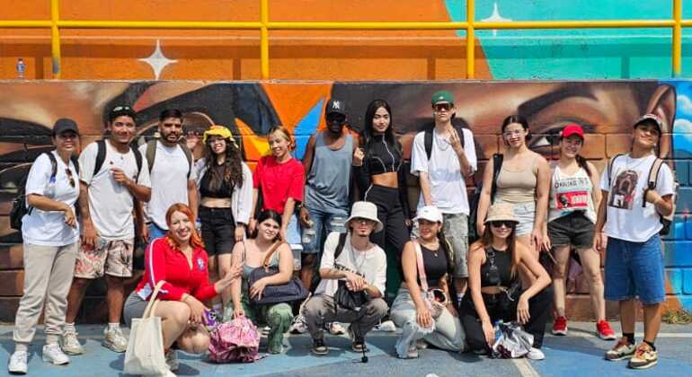 Graffiti Tour en la Comuna 13 & Teleférico Colombia &mdash; #18