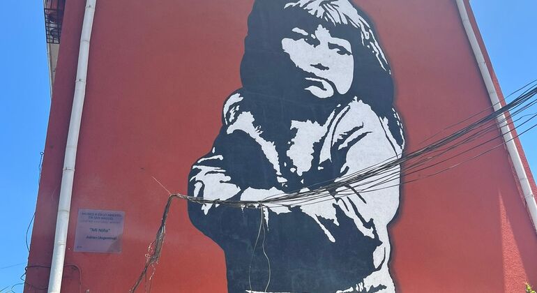 Tour of Santiago: Murals of San Miguel and Chingana Chile &mdash; #2