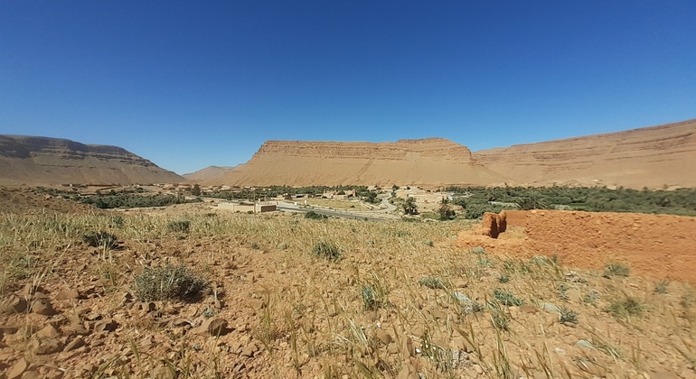 free-tour-randonnees-a-la-vallee-du-ziz-es-7