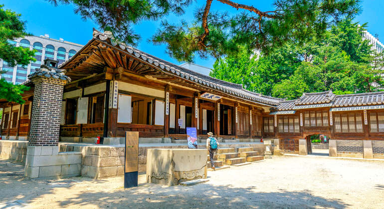 Audio Guide App: Bukchon Hanok Village, Seoul South Korea &mdash; #7