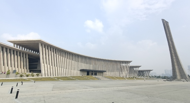 Free Tour of Vietnam Military History Museum Vietnam &mdash; #7