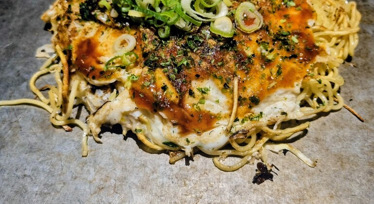 Hiroshima Okonomiyaki Kultur- und Geschichtsspaziergang mit Lebensmittelspezialist