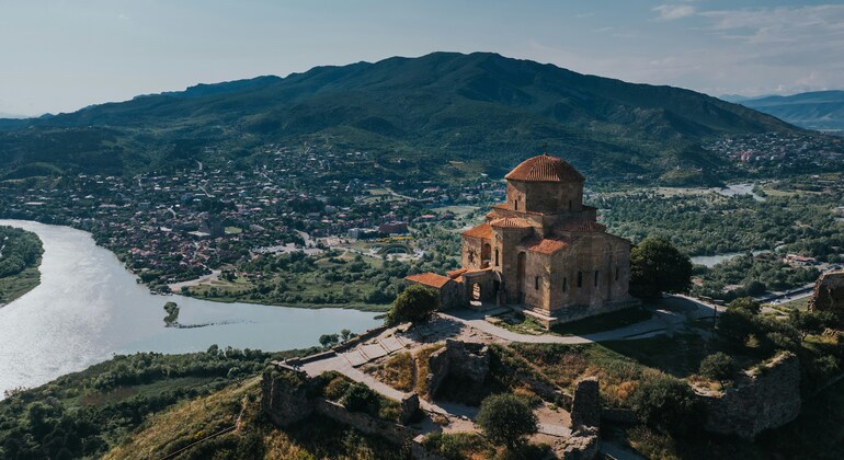 All inclusive Mtskheta Gori Tour & Uplistsikhe with Family Lunch