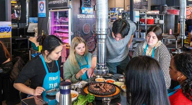 Seoul Gangnam Gourmet Tour with Temple Provided by Seoul Gangnam Gourmet Tour with Temple