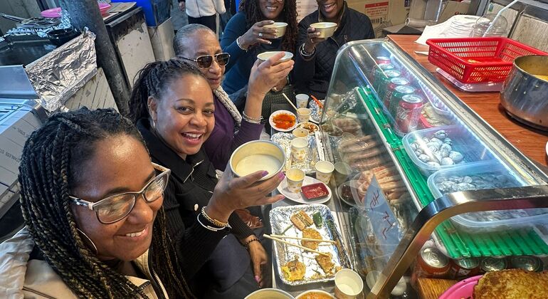 Seúl Guía de Turismo Tradicional Mercado de Pulgas de Dongmyo y Gwangjang Food Tour Corea del Sur &mdash; #6