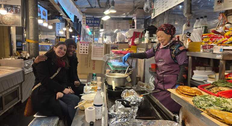 Seúl Guía de Turismo Tradicional Mercado de Pulgas de Dongmyo y Gwangjang Food Tour Corea del Sur &mdash; #12