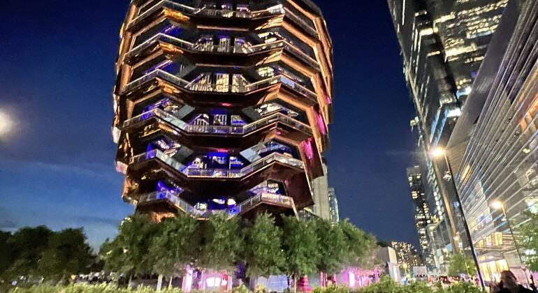 Free Tour NYC at night: The Highline Urban Hike USA &mdash; #7