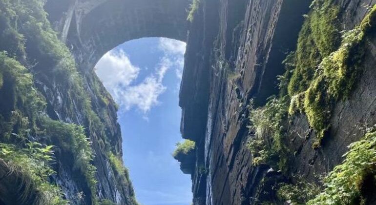 fanjingshan-ticket-eeest-gate-round-trip-shuttle-es-3