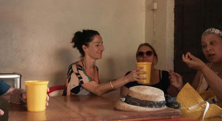 Tour nocturno de leyendas urbanas y linternas de Moshi Tanzania &mdash; #15